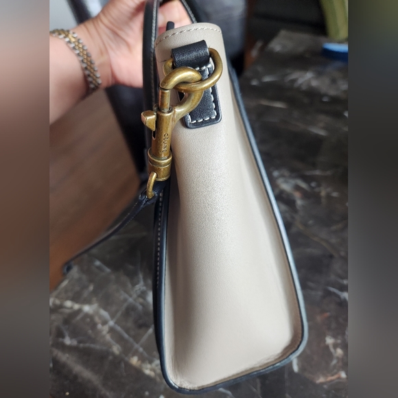 Celine NANO Bag - Picture 8 of 16